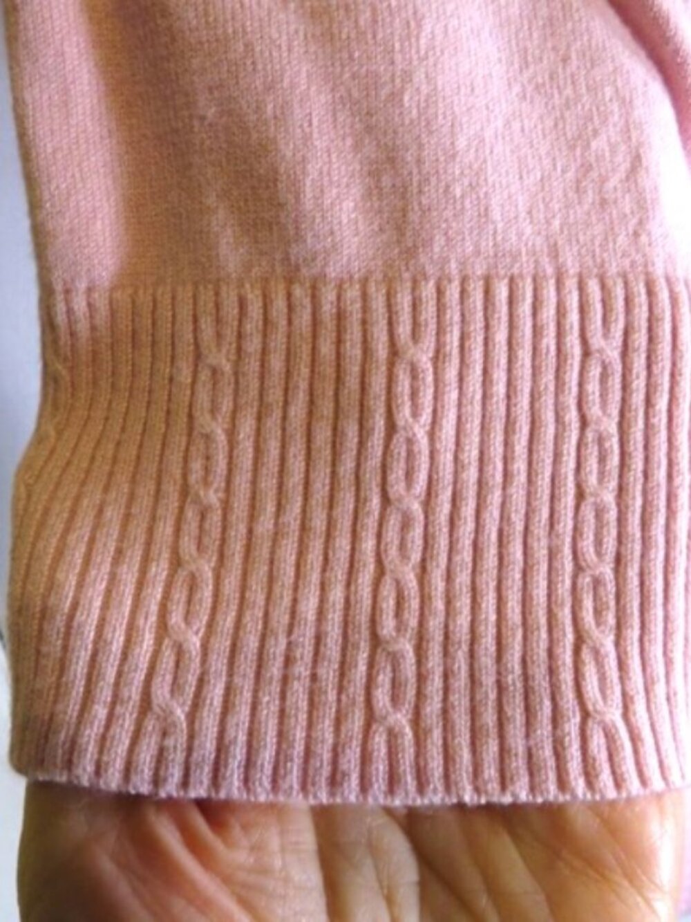 Merona Pink Puff Shoulder Short Sleeve Sweater - Size M - Picture 5 of 9